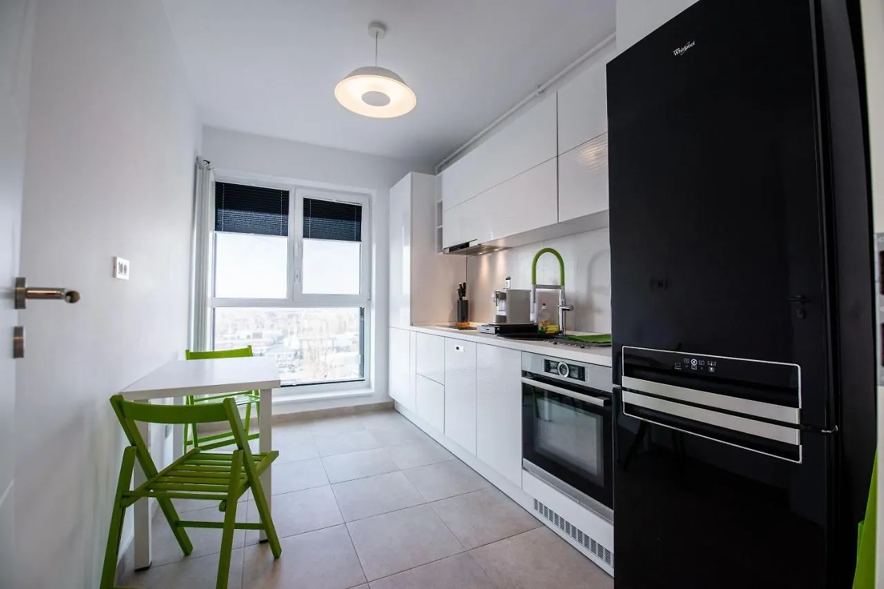 Luxury Westpark 2 Residence With Lake View Bucharest Apartment